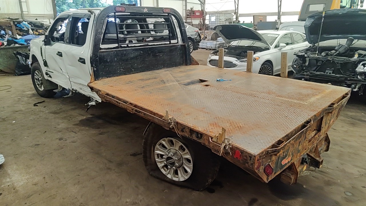 https://f005.backblazeb2.com/file/img-partshotlines-com/Inventory/NE219/Vehicle/489244_07.jpg
