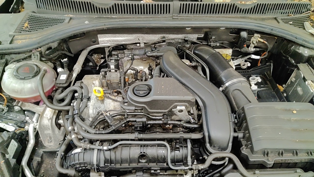 https://f005.backblazeb2.com/file/img-partshotlines-com/Inventory/NE219/Vehicle/489351_10.jpg