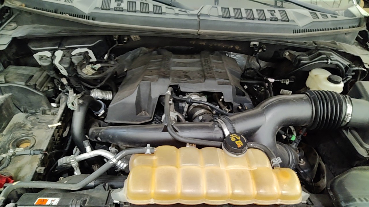 https://f005.backblazeb2.com/file/img-partshotlines-com/Inventory/NE219/Vehicle/489386_09.jpg