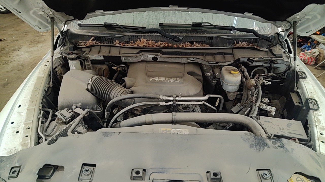 https://f005.backblazeb2.com/file/img-partshotlines-com/Inventory/NE219/Vehicle/489435_10.jpg
