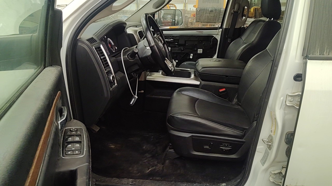 https://f005.backblazeb2.com/file/img-partshotlines-com/Inventory/NE219/Vehicle/489435_11.jpg