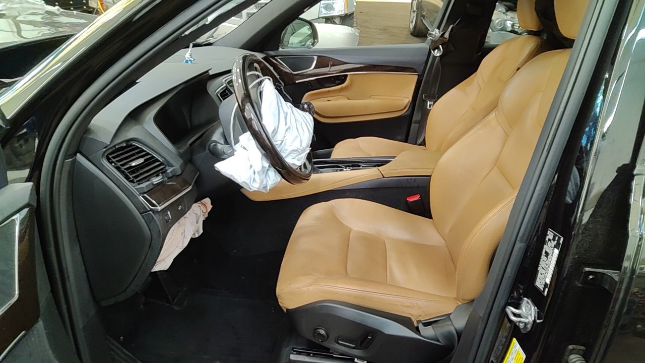 https://f005.backblazeb2.com/file/img-partshotlines-com/Inventory/NE219/Vehicle/489620_09.jpg