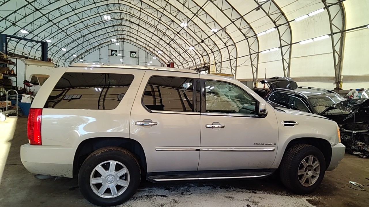 https://f005.backblazeb2.com/file/img-partshotlines-com/Inventory/NE219/Vehicle/490008_07.jpg