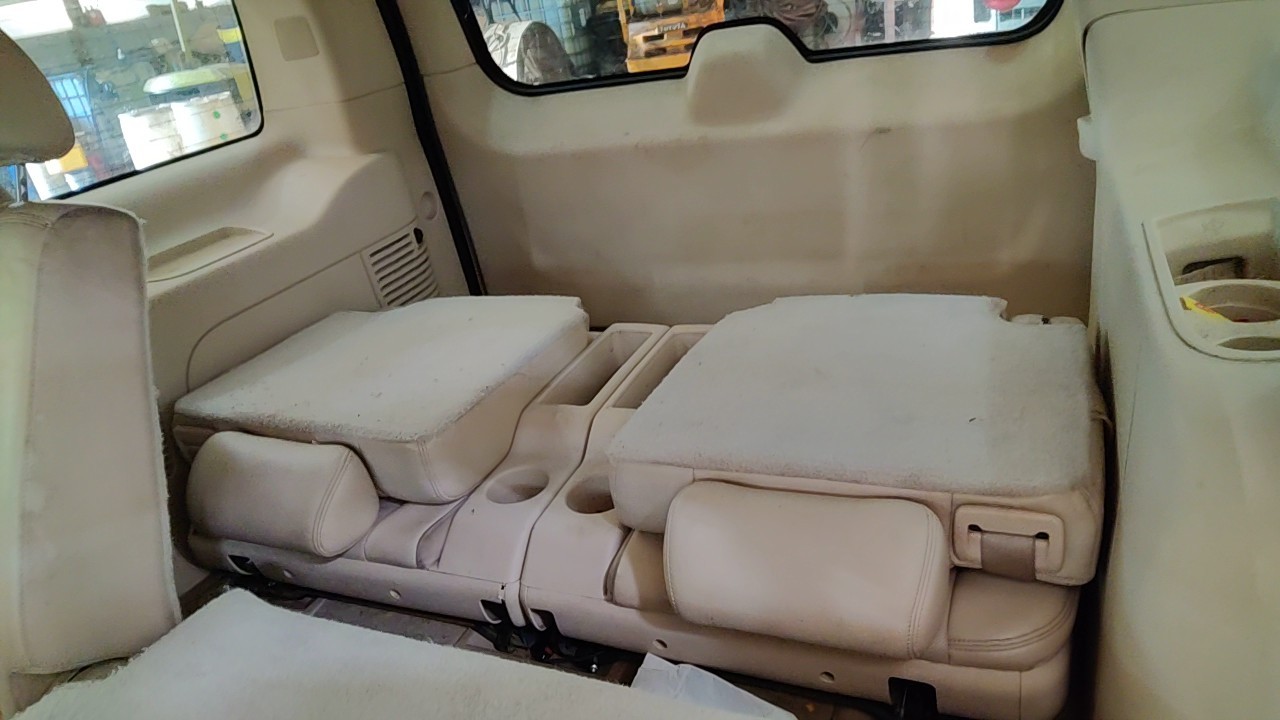 https://f005.backblazeb2.com/file/img-partshotlines-com/Inventory/NE219/Vehicle/490008_11.jpg