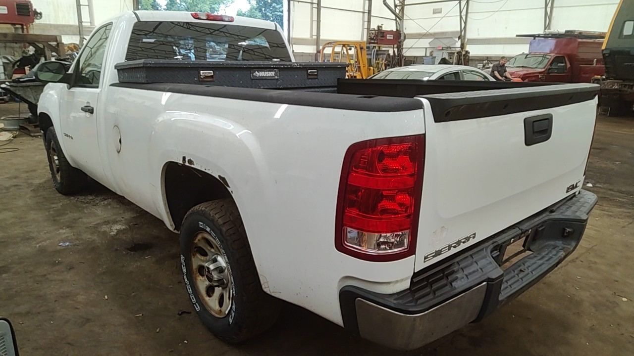 https://f005.backblazeb2.com/file/img-partshotlines-com/Inventory/NE219/Vehicle/490013_08.jpg