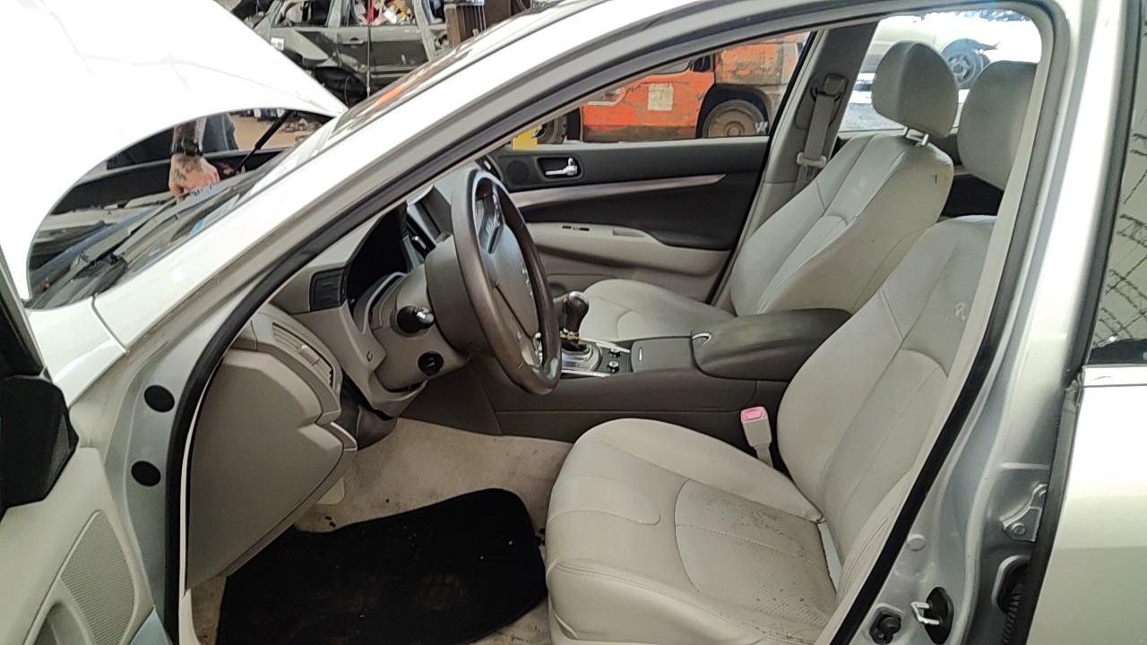 https://f005.backblazeb2.com/file/img-partshotlines-com/Inventory/NE219/Vehicle/490050_11.jpg