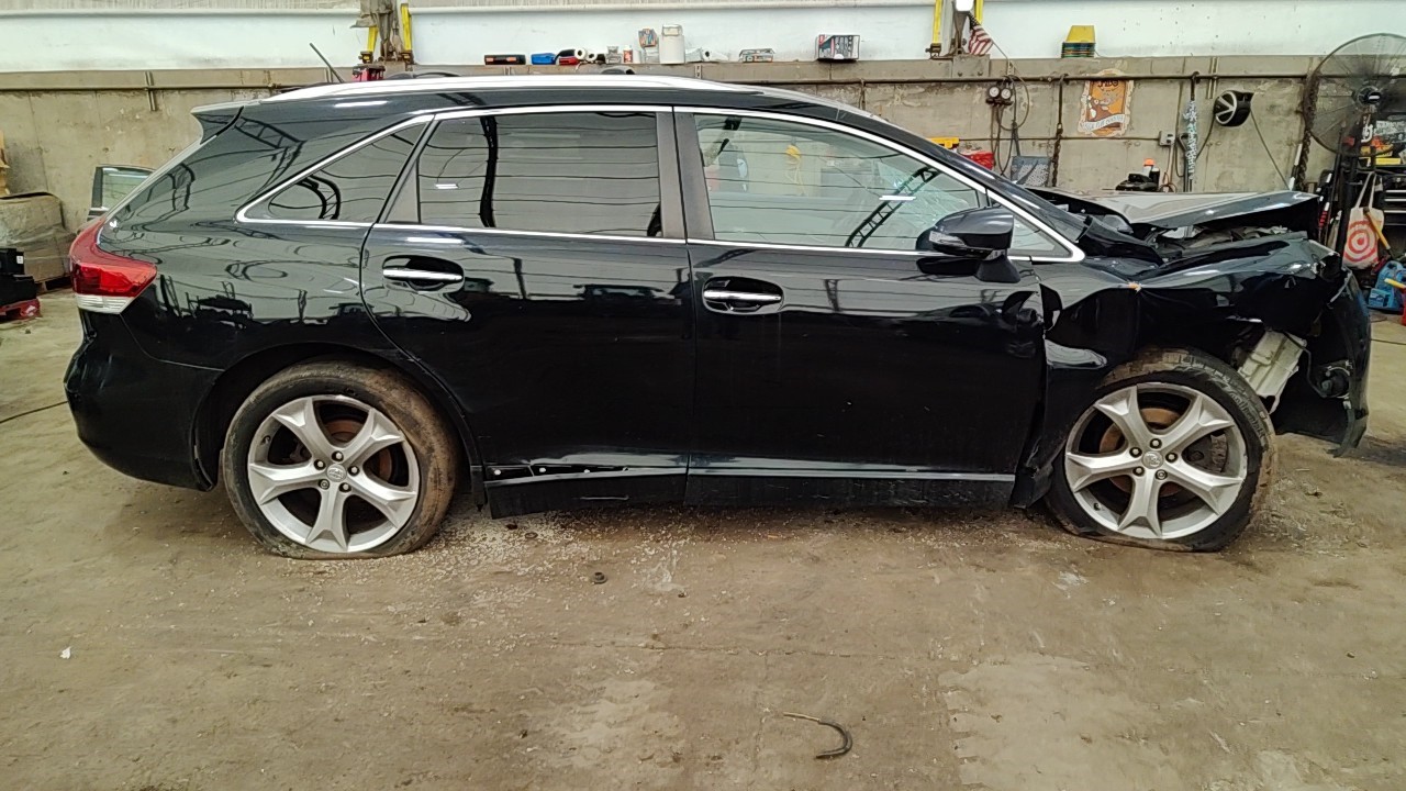 https://f005.backblazeb2.com/file/img-partshotlines-com/Inventory/NE219/Vehicle/490087_07.jpg