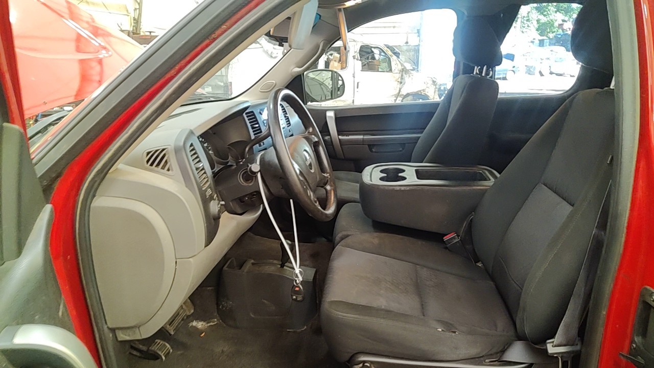 https://f005.backblazeb2.com/file/img-partshotlines-com/Inventory/NE219/Vehicle/490637_11.jpg
