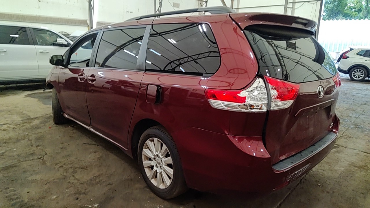https://f005.backblazeb2.com/file/img-partshotlines-com/Inventory/NE219/Vehicle/490680_03.jpg