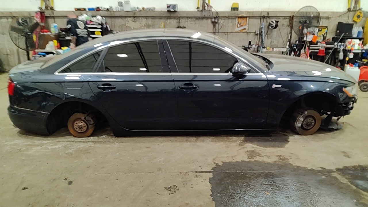 https://f005.backblazeb2.com/file/img-partshotlines-com/Inventory/NE219/Vehicle/490685_08.jpg