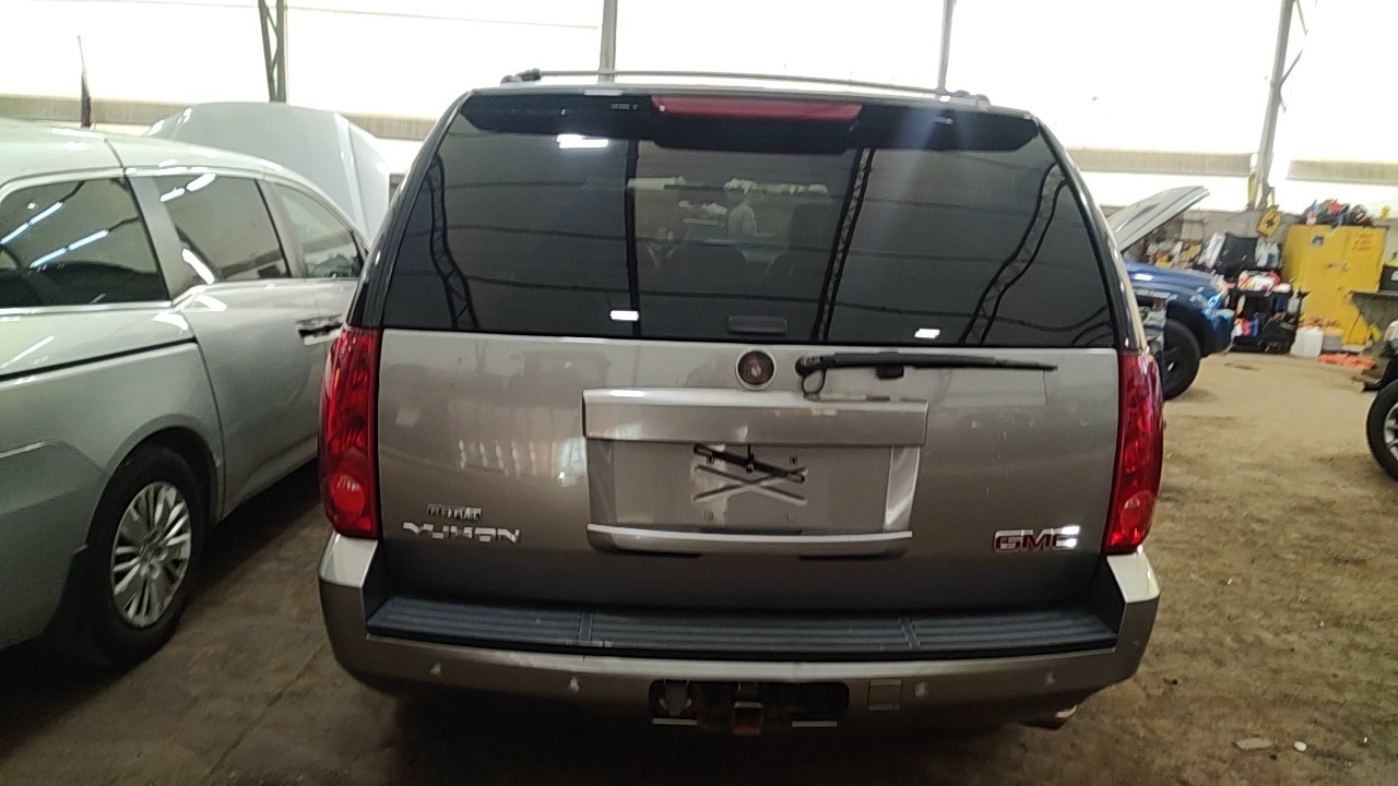 https://f005.backblazeb2.com/file/img-partshotlines-com/Inventory/NE219/Vehicle/490761_03.jpg