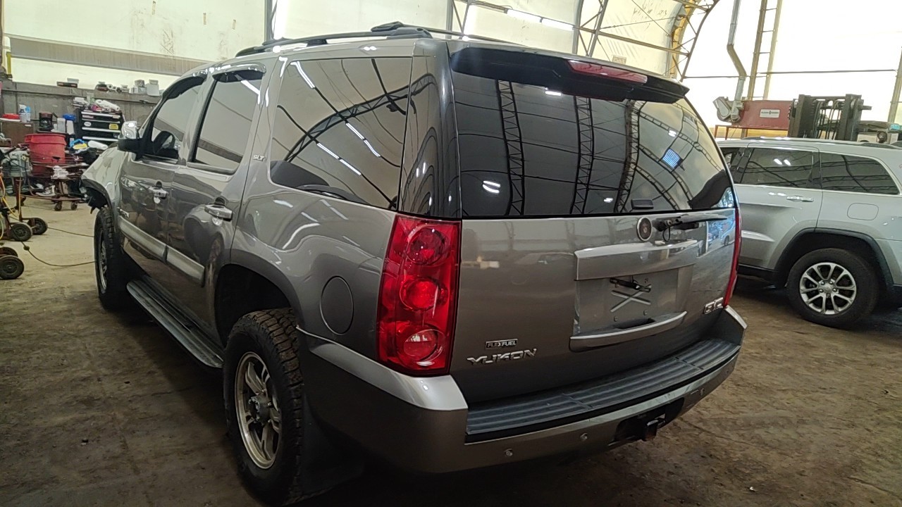 https://f005.backblazeb2.com/file/img-partshotlines-com/Inventory/NE219/Vehicle/490761_04.jpg