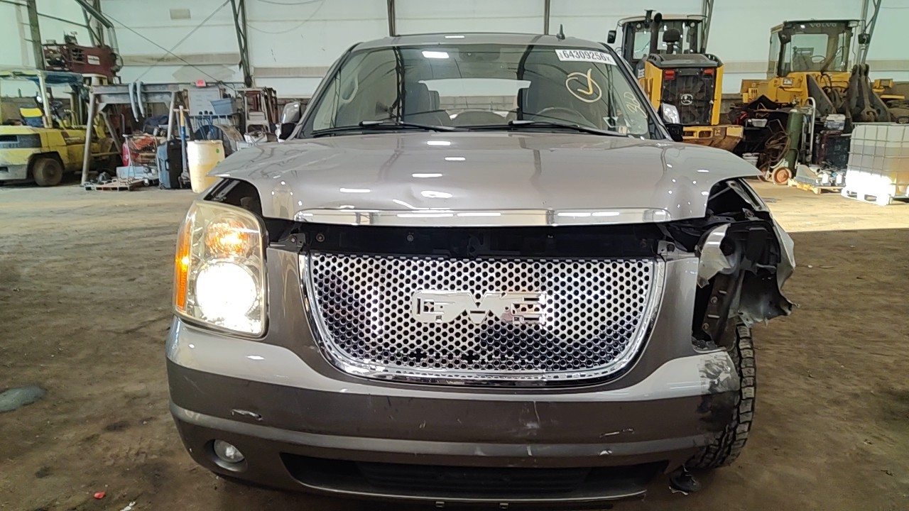 https://f005.backblazeb2.com/file/img-partshotlines-com/Inventory/NE219/Vehicle/490761_07.jpg