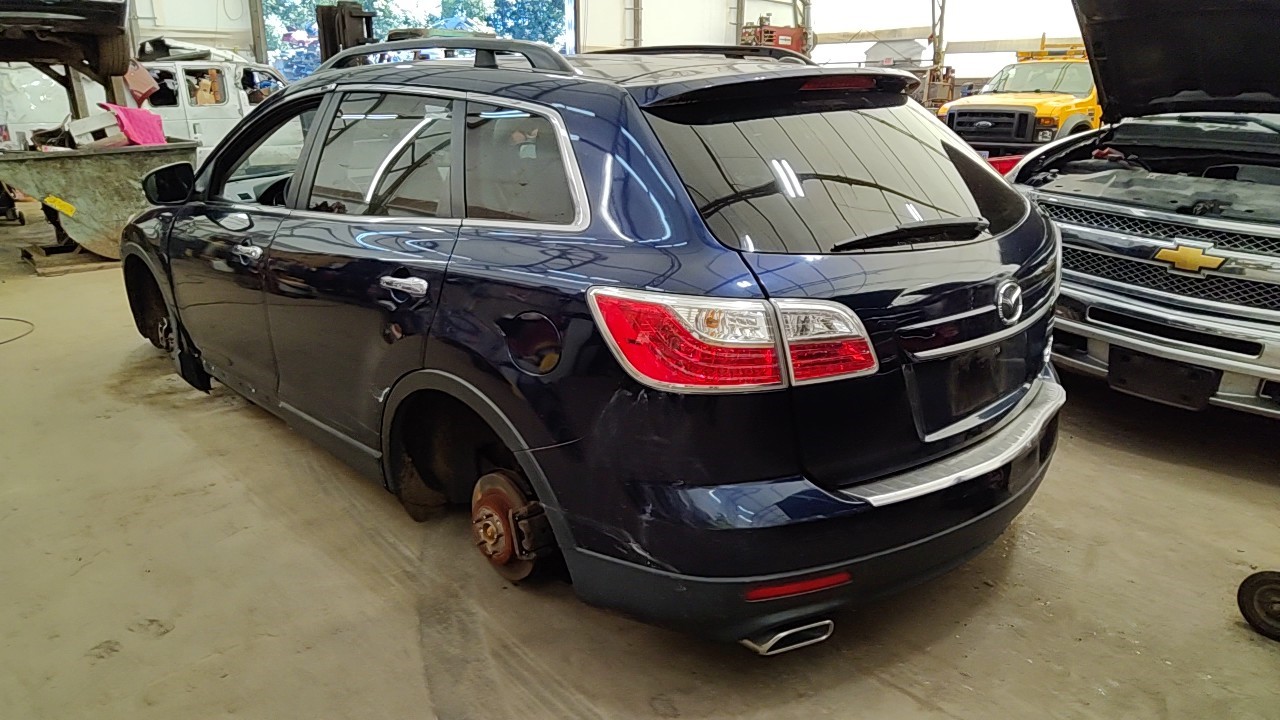 https://f005.backblazeb2.com/file/img-partshotlines-com/Inventory/NE219/Vehicle/490847_06.jpg
