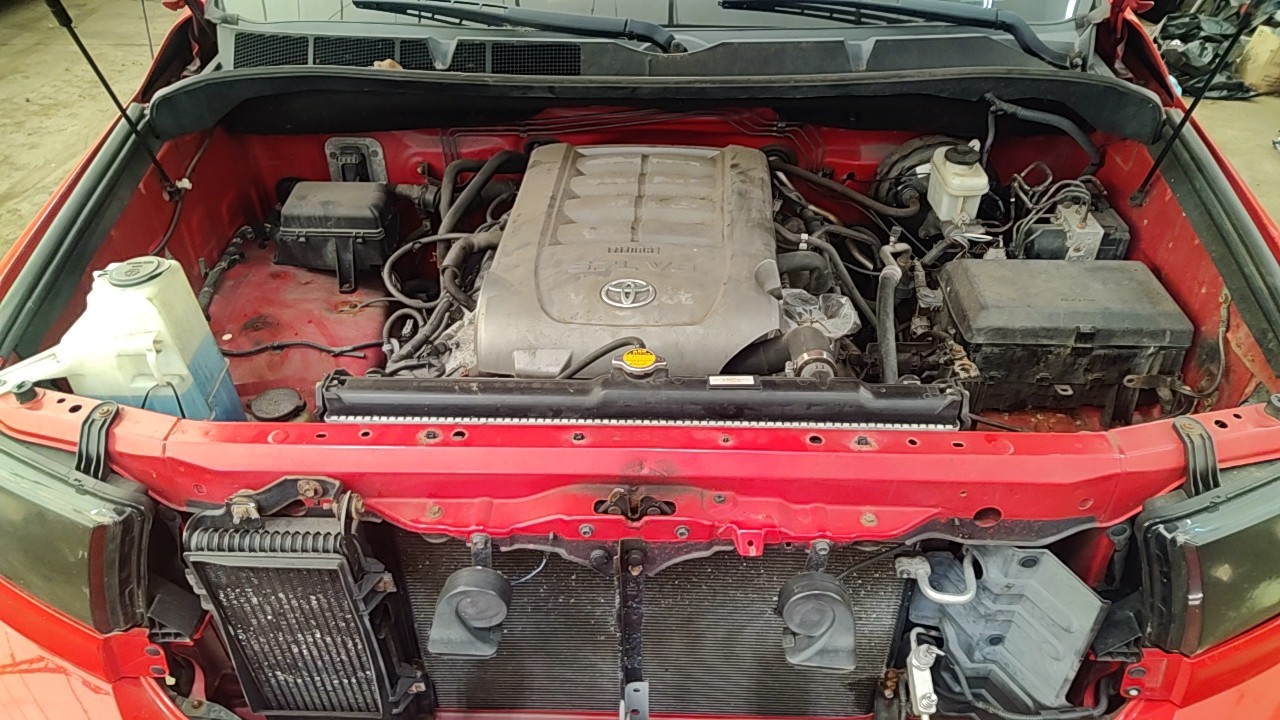 https://f005.backblazeb2.com/file/img-partshotlines-com/Inventory/NE219/Vehicle/491104_09.jpg