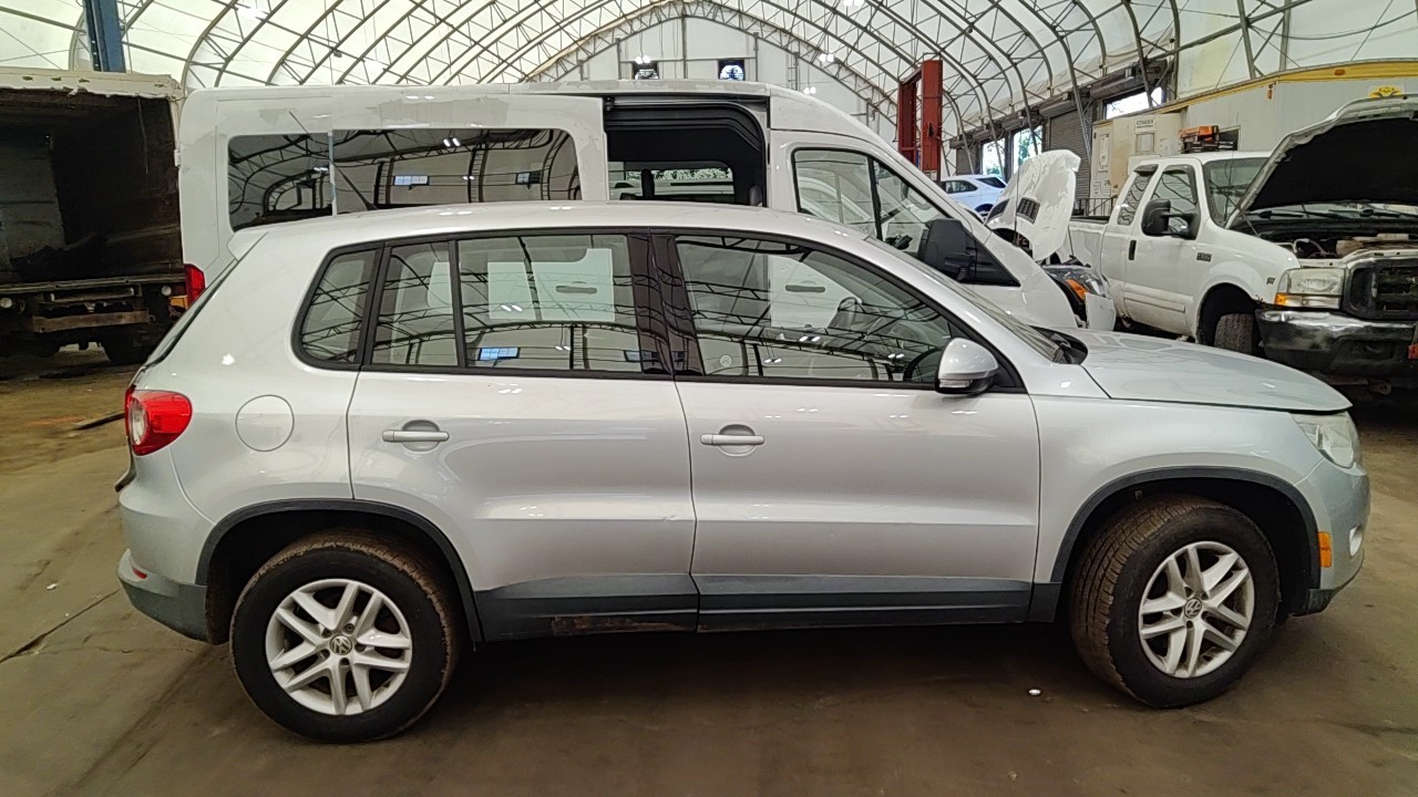 https://f005.backblazeb2.com/file/img-partshotlines-com/Inventory/NE219/Vehicle/491255_01.jpg