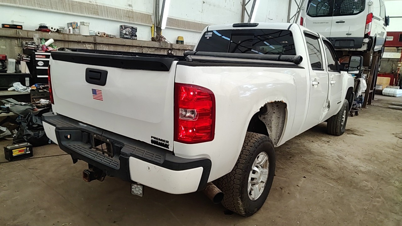 https://f005.backblazeb2.com/file/img-partshotlines-com/Inventory/NE219/Vehicle/491331_04.jpg