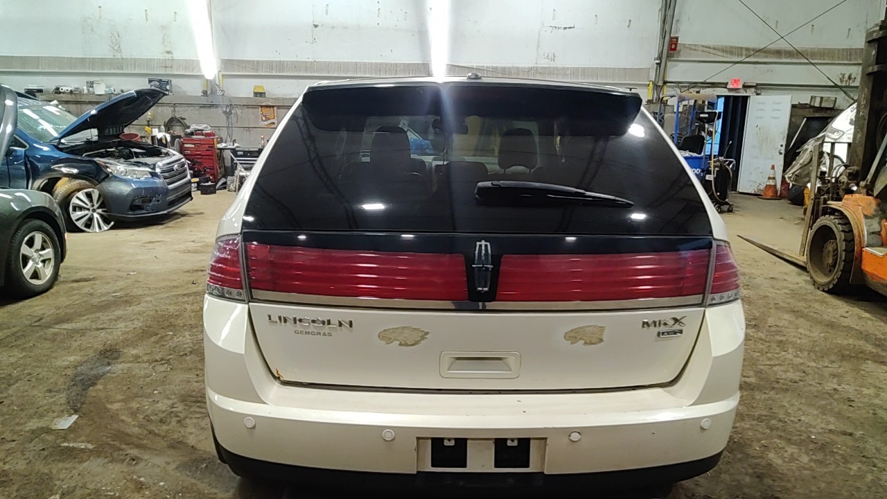 https://f005.backblazeb2.com/file/img-partshotlines-com/Inventory/NE219/Vehicle/491583_05.jpg
