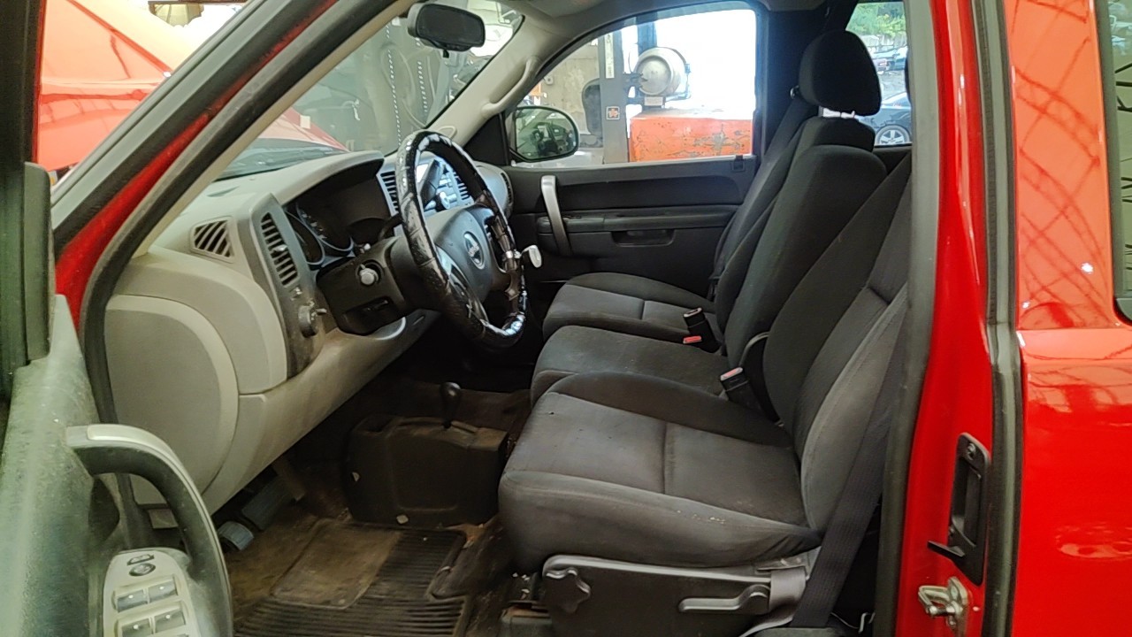 https://f005.backblazeb2.com/file/img-partshotlines-com/Inventory/NE219/Vehicle/491654_11.jpg