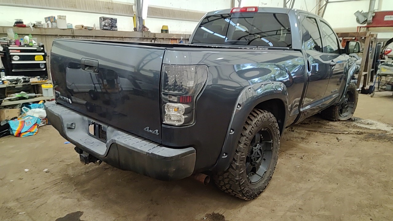 https://f005.backblazeb2.com/file/img-partshotlines-com/Inventory/NE219/Vehicle/491773_08.jpg