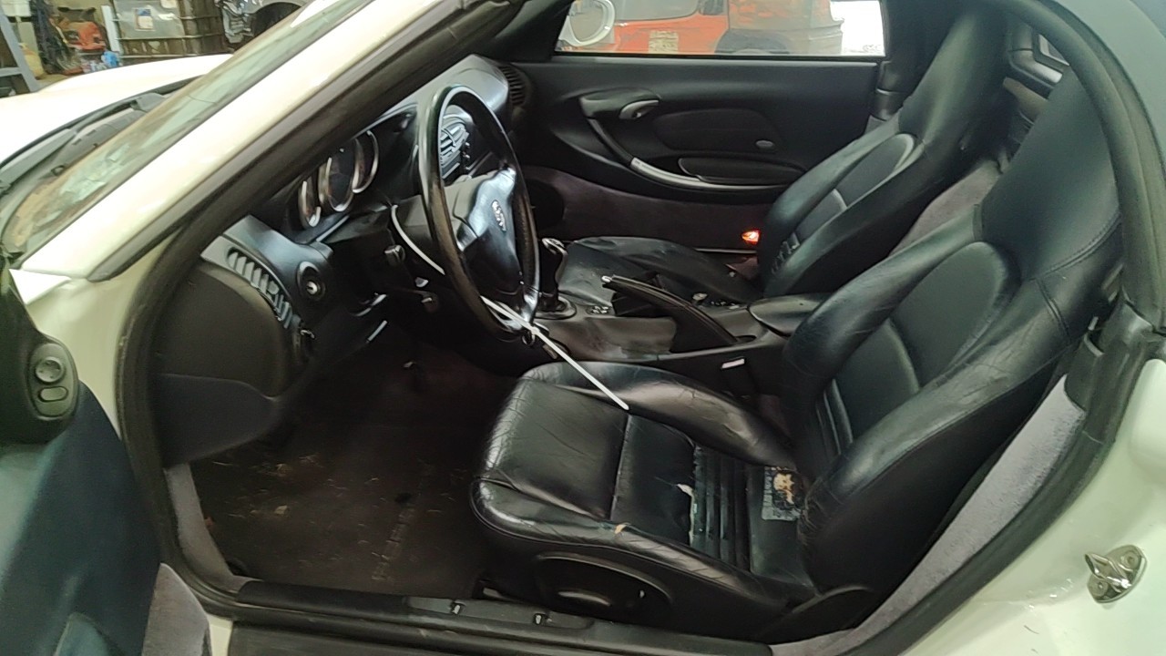 https://f005.backblazeb2.com/file/img-partshotlines-com/Inventory/NE219/Vehicle/492219_10.jpg