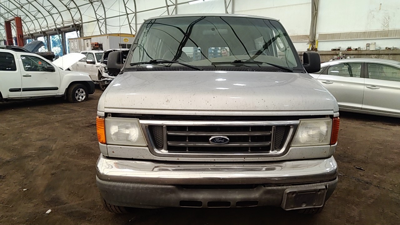 https://f005.backblazeb2.com/file/img-partshotlines-com/Inventory/NE219/Vehicle/492281_08.jpg