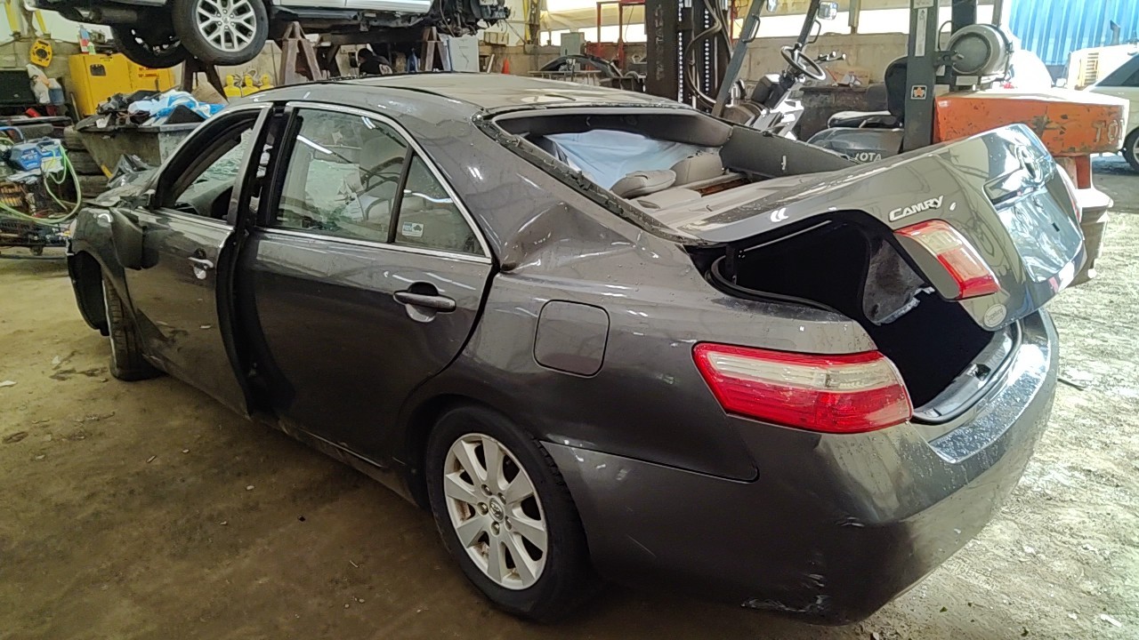 https://f005.backblazeb2.com/file/img-partshotlines-com/Inventory/NE219/Vehicle/492889_08.jpg