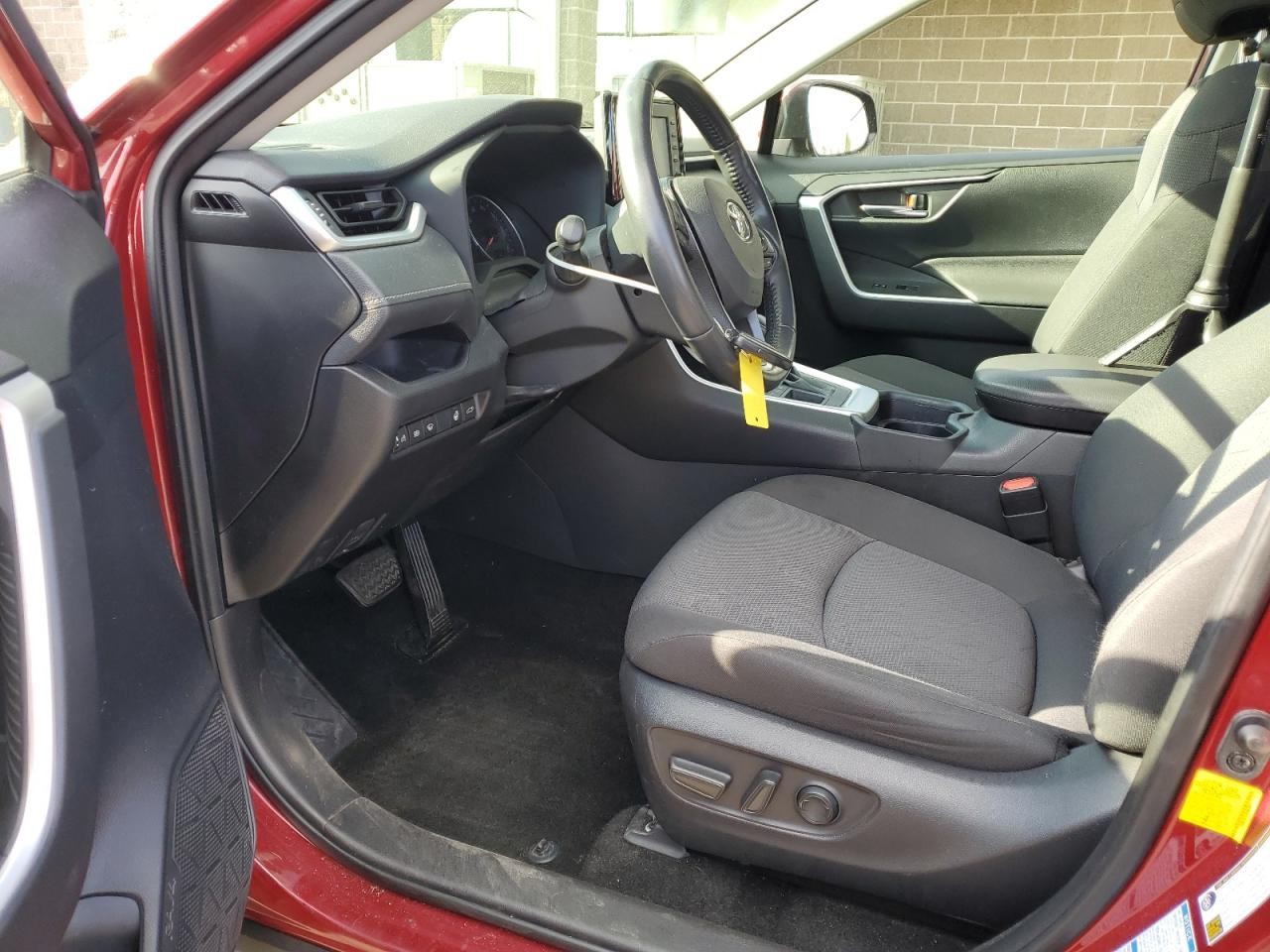 Vehicle/126391_08.jpg