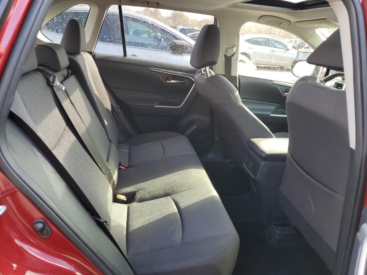 Vehicle/126391_11.jpg