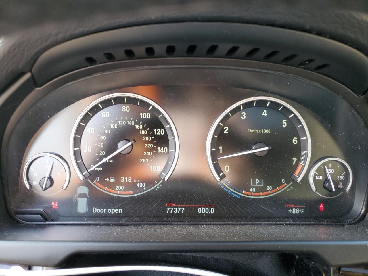 Vehicle/126432_10.jpg