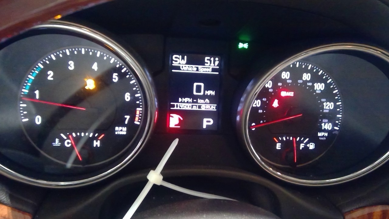 Vehicle/126885_20.jpg