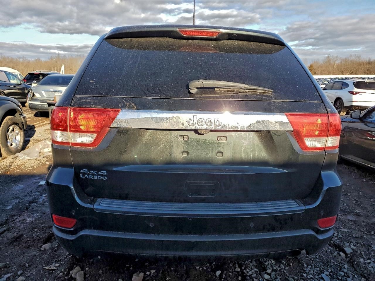 Vehicle/126899_02.jpg