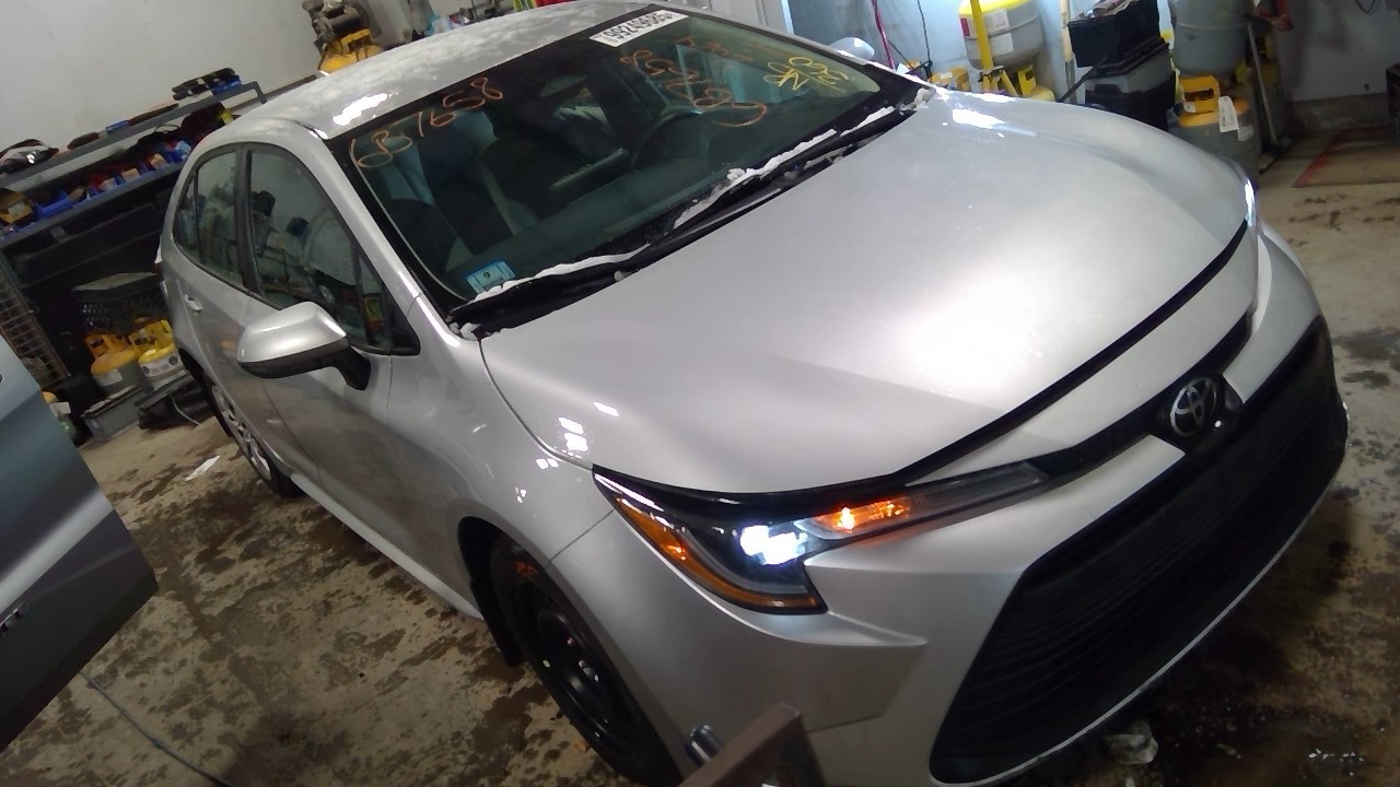 Vehicle/127224_27.jpg