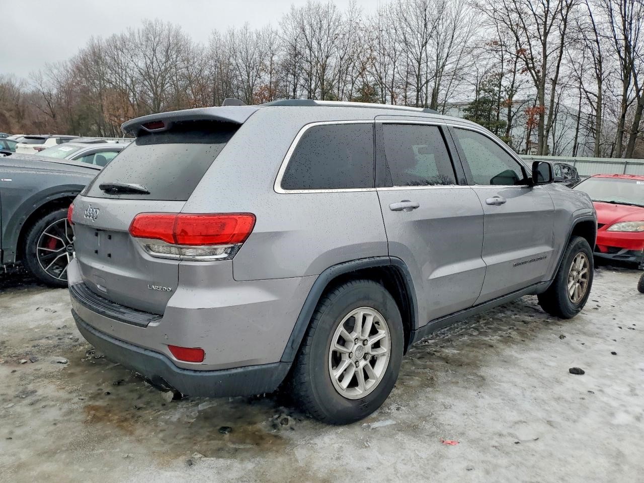 Vehicle/127242_03.jpg