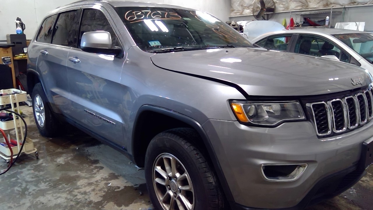 Vehicle/127242_20.jpg