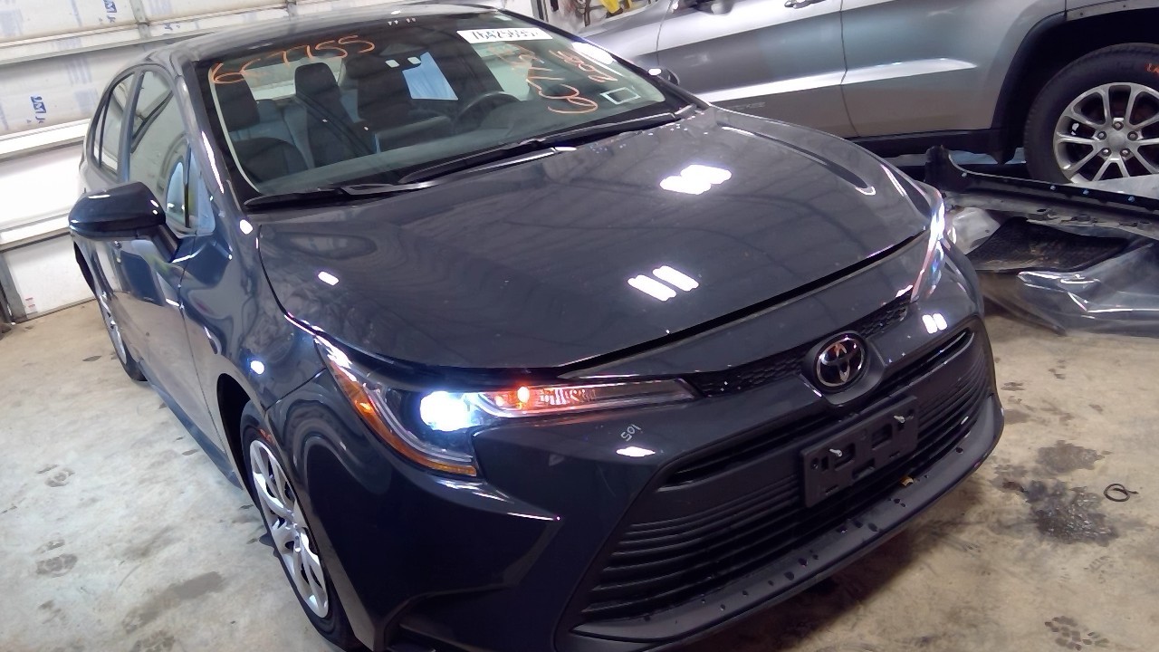 Vehicle/127347_28.jpg