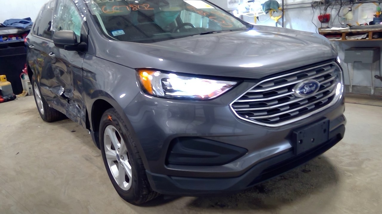 Vehicle/127413_31.jpg