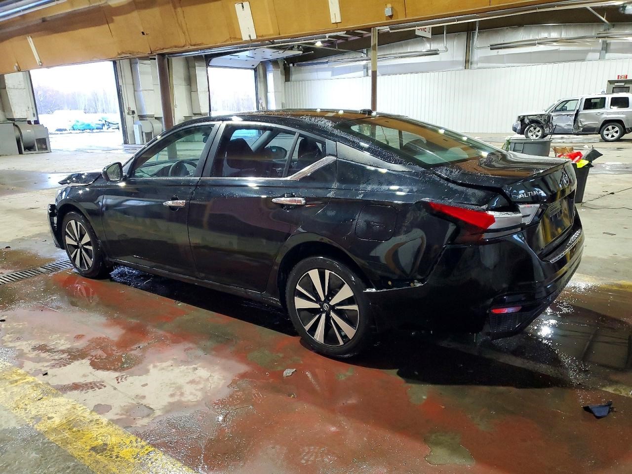 Vehicle/127650_02.jpg