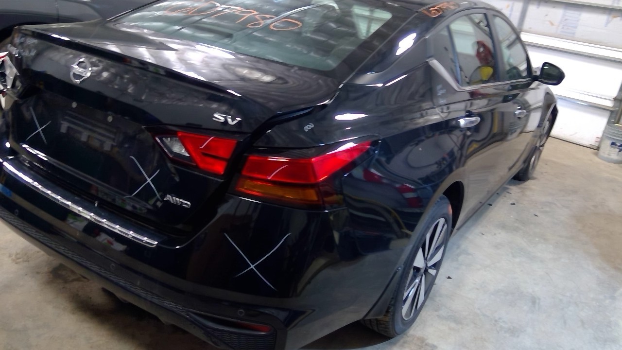 Vehicle/127650_28.jpg