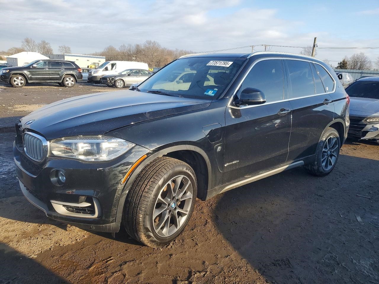 Vehicle/127665_01.jpg