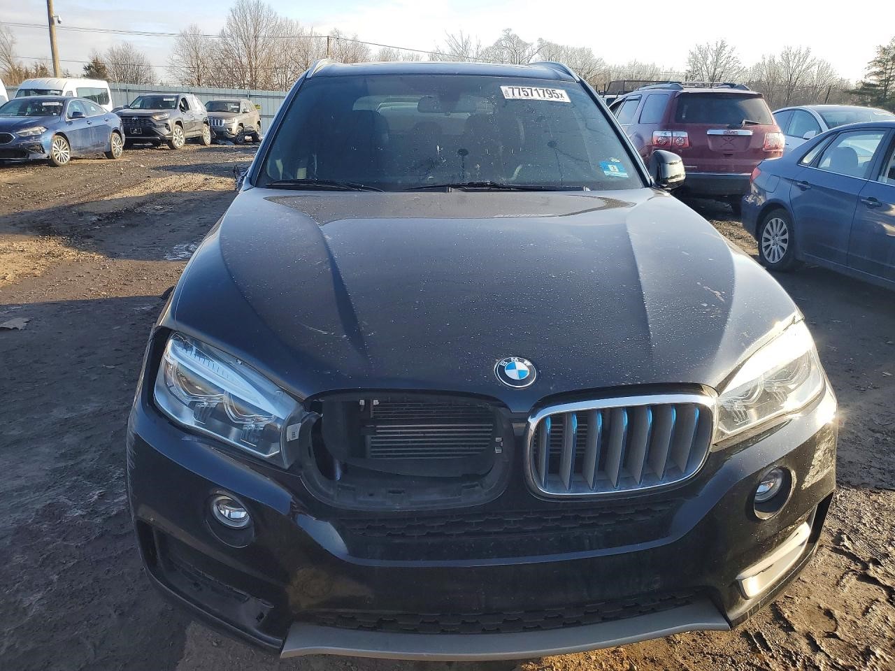 Vehicle/127665_03.jpg