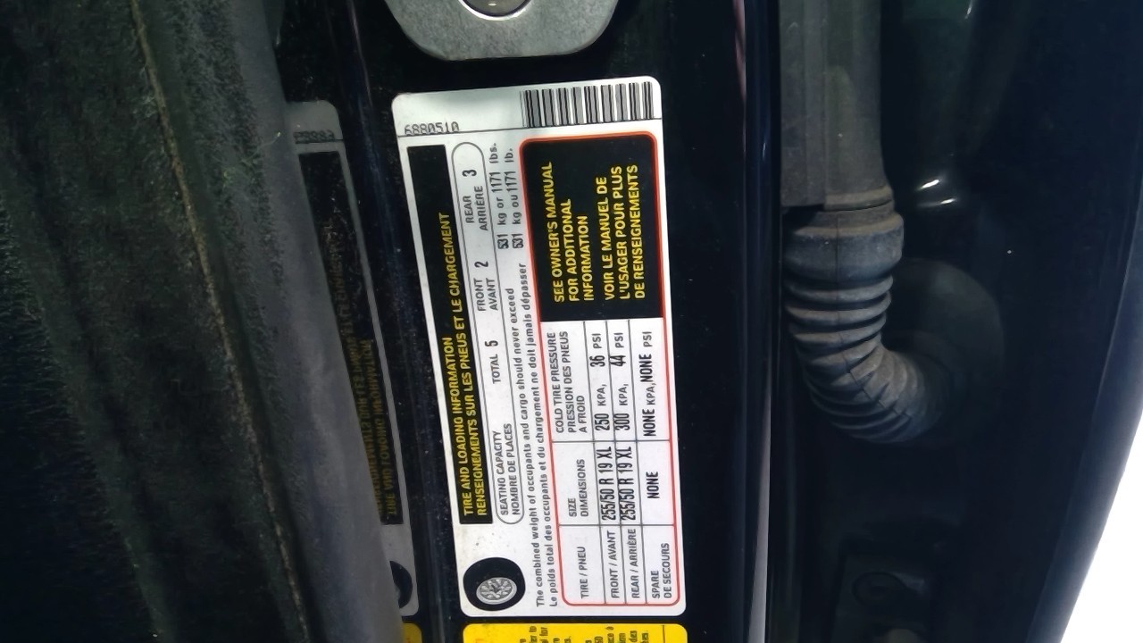 Vehicle/127665_23.jpg