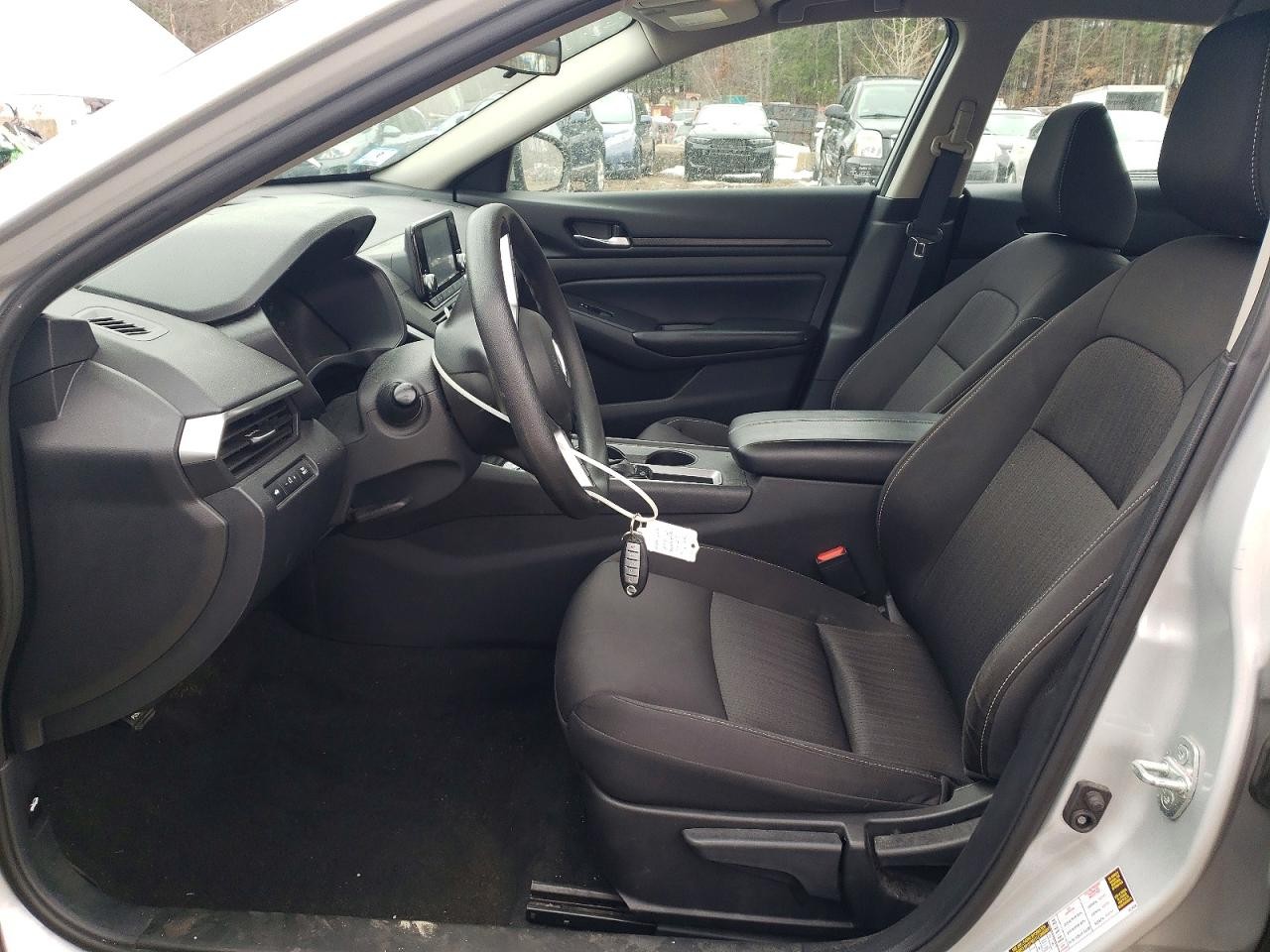 Vehicle/127724_13.jpg