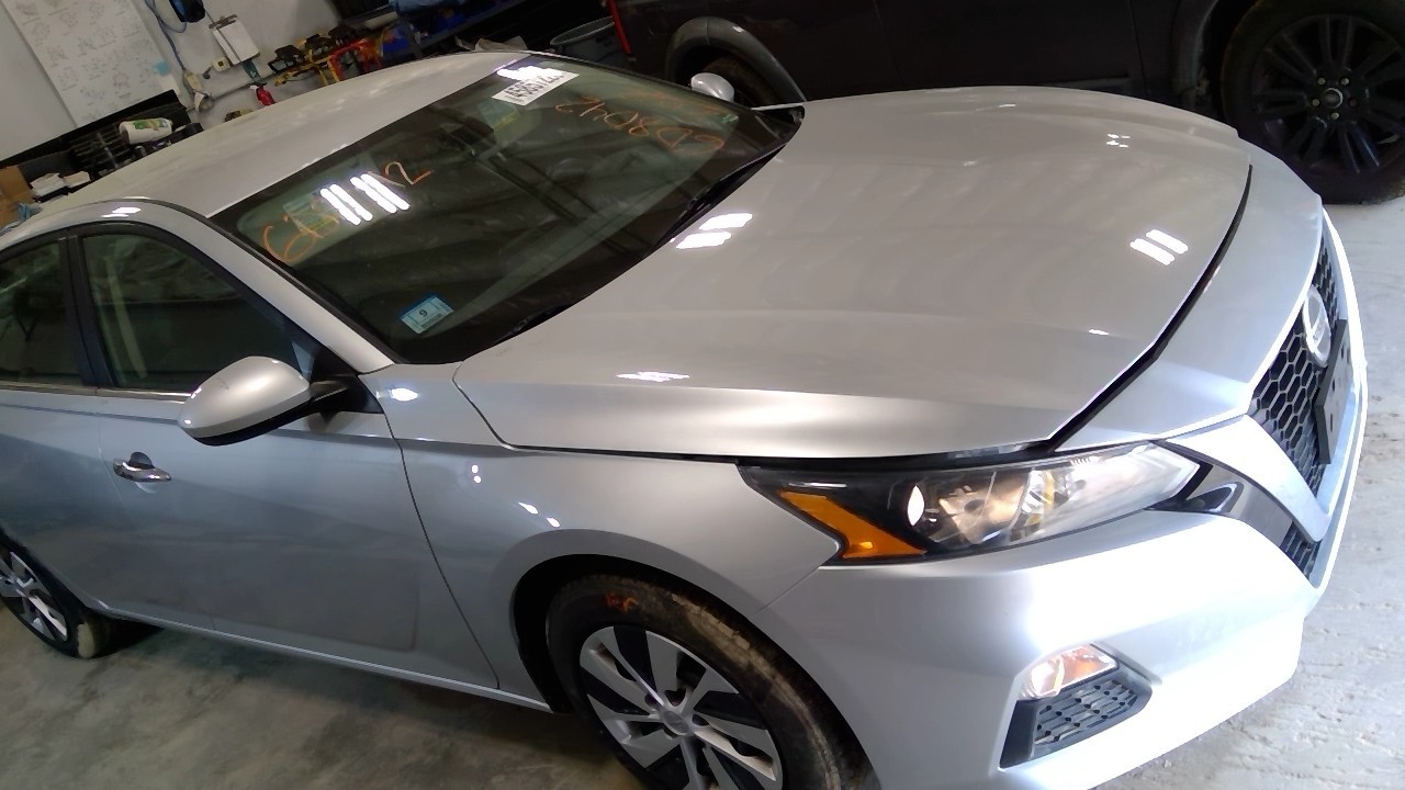 Vehicle/127724_27.jpg
