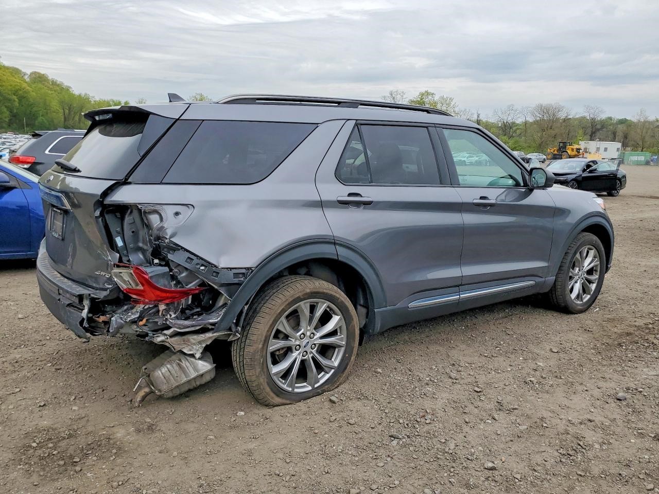 Vehicle/127757_06.jpg