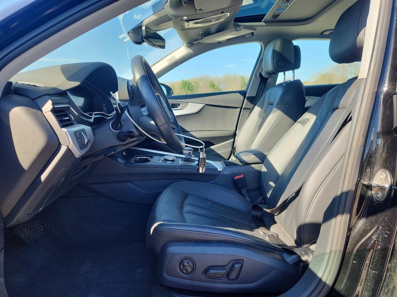 Vehicle/127814_13.jpg