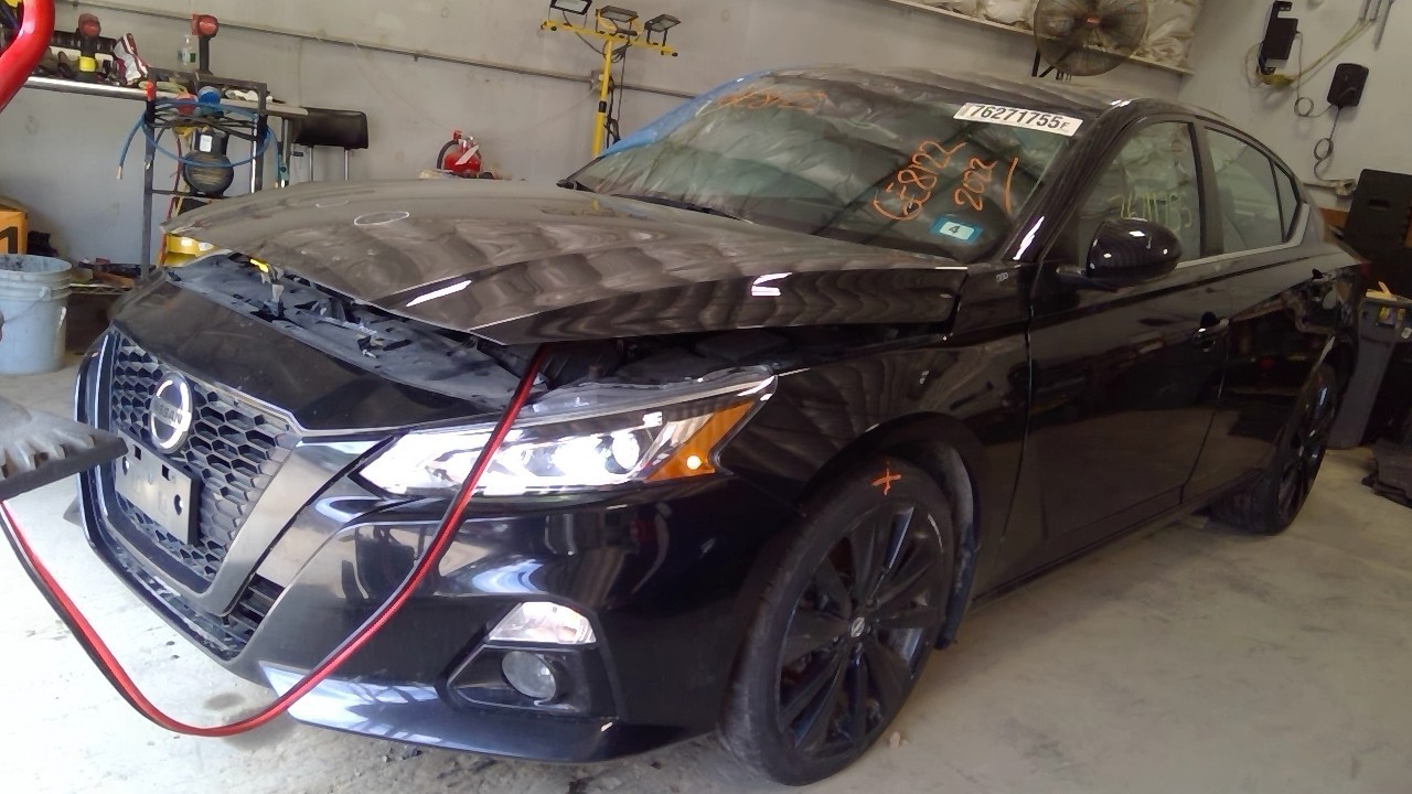 Vehicle/127836_26.jpg
