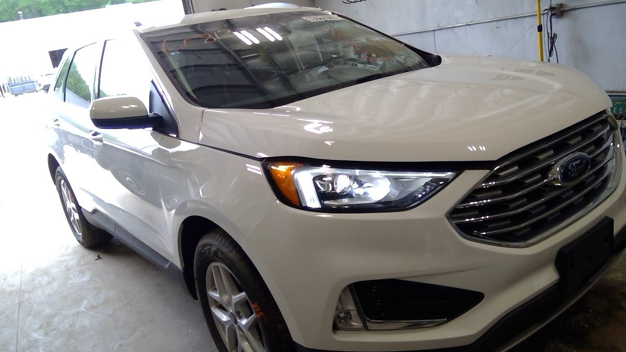Vehicle/127849_30.jpg