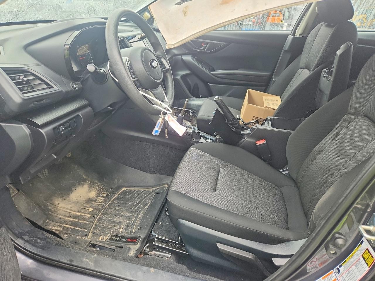 Vehicle/127893_13.jpg