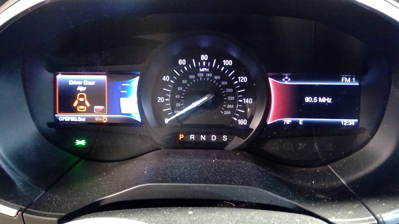 Vehicle/127931_20.jpg